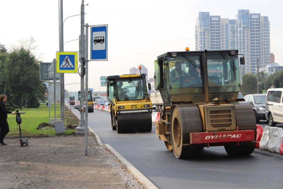 В Петербурге досрочно завершили ремонт Гамбургской площади